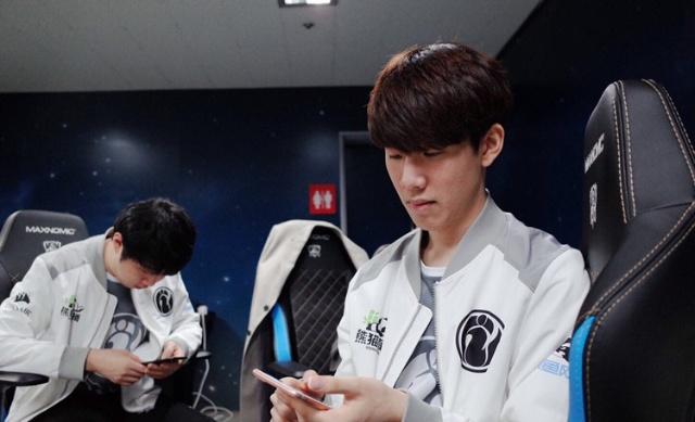 FaZe 在 IEM 科隆 2025 的 B 组下半区击败了 aurora