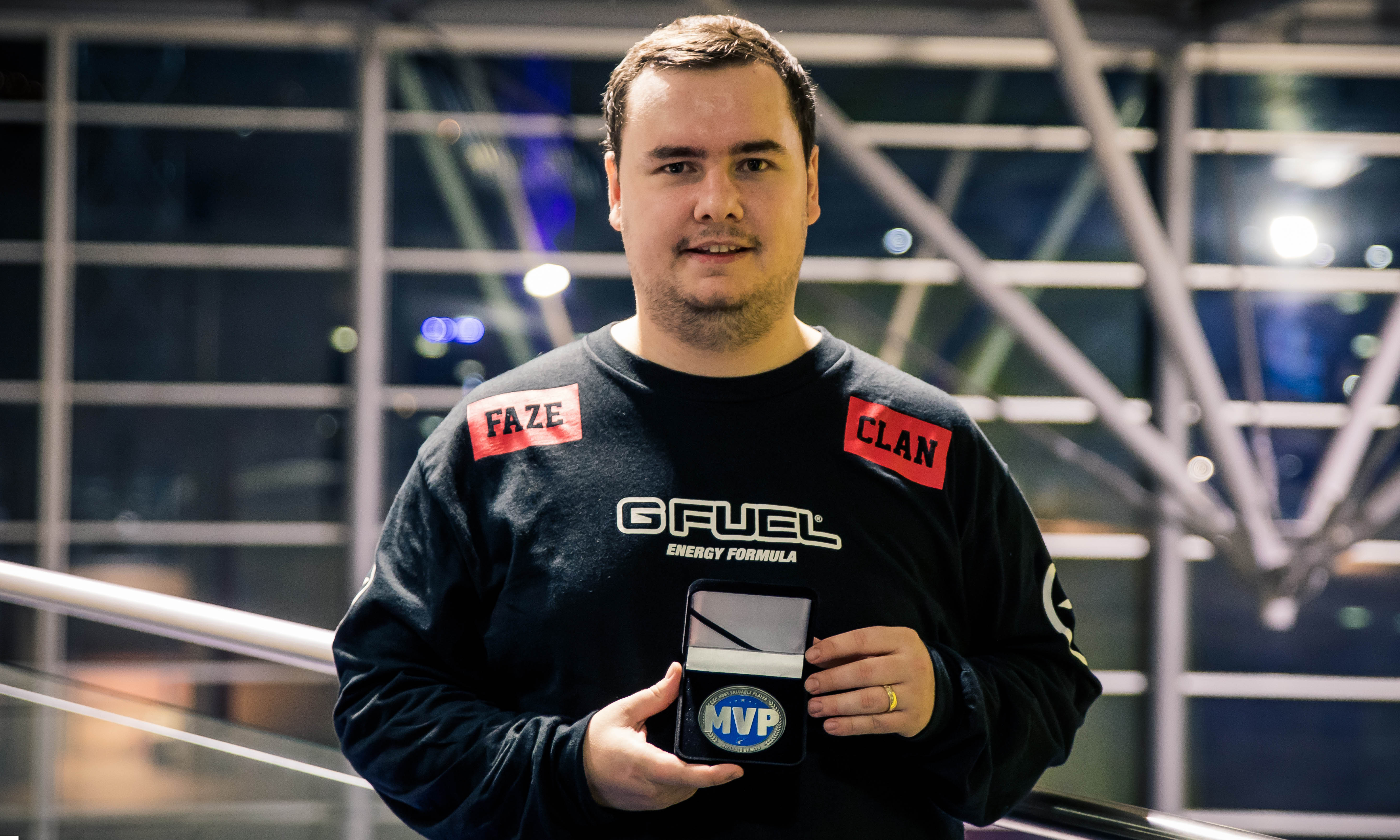 超绝事业运！媒体人：LNGYagao不出意外应该是成了，各方都通过了